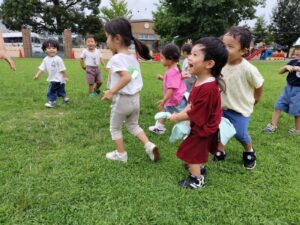 園庭での様子です♪(渡邉)