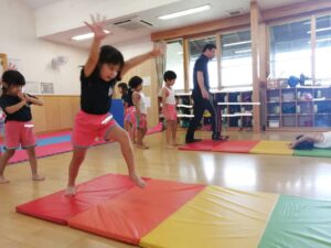 体操の様子（吉川）