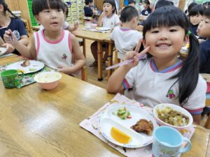 給食おいしかったね！（沼尾）