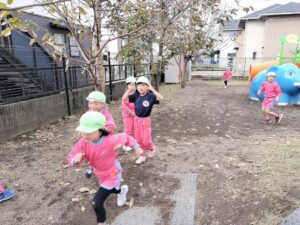 落ち葉集め(山縣)