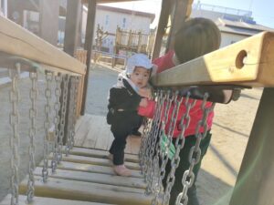 滑り台たのしいな（音田）