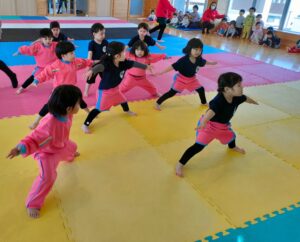 体操頑張っています♪（石川）