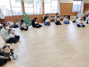 リトミック（石崎）