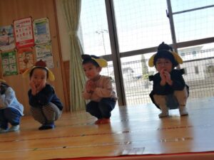 発表会ごっこ♪　(小池)