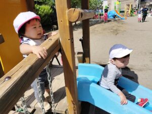 滑り台たくさん滑ったよ（本郷）