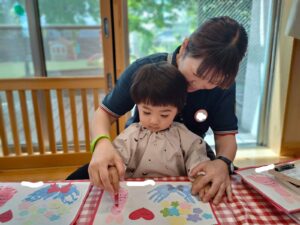 秘密の制作と戸外遊びをしたよ♡(尾崎)