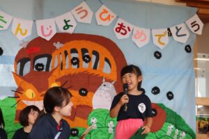 5月の誕生会♪　（岩上）