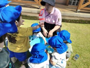 水遊びをしたよ♪(荒井)