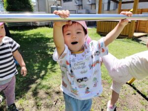 はさみとのりを使ったよ（早乙女）