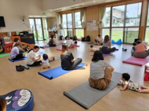 ☆「親子ヨガ」☆(上園)