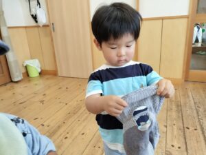 バッタを見つけたよ！（片寄）