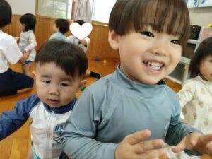 うさぎ組とこあら組で水遊びをしたよ☆(荒井)