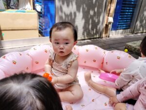 たまご組の水遊び（柏木）