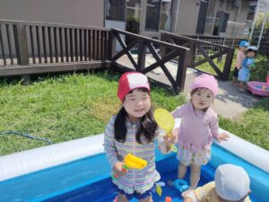 6月30日　水遊びをしたよ☆（鈴木）