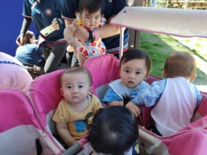 乳児組プール開きの様子！（生井）