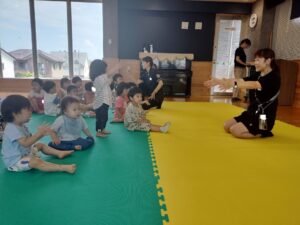 集会、泥んこ遊び（馬橋）