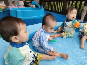 7月11日　プール遊びをしたよ！（内木）