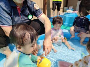 7月29日　楽しいプール遊び☆（井上）