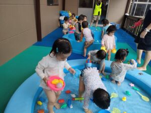 8月26日　プール遊び☆（小林）