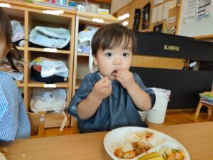 美味しい給食（直江）