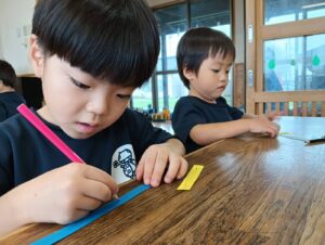 ストロー飛行機♪(奥村)