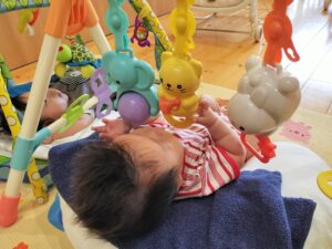 並んでベビージム♪（遠藤）