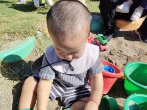 10月17日　園庭で遊んだよ☆（鈴木）