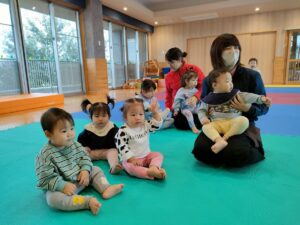 みんなで集まったよ！遊戯室で楽しい時間（井上）