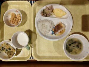 今日の給食(あおば)