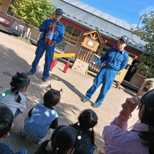 消防士さんが来てくれたよ☆（戸澤）