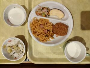 今日の給食(あおば)