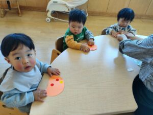 今日の乳児クラスの活動☆（宮田）
