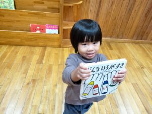 絵本の貸し出しと発表会練習（水沼）