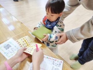 11月19日　てんとうむしキッズ1.2歳児（石崎）