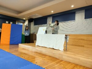 父母会イベントにかんぴくん登場！みんなで楽しくダンス♪（井上）
