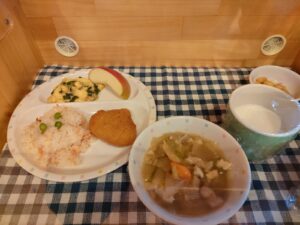 食育活動～だしで味わう和食の日～（髙野）