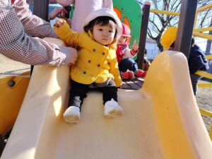 戸外遊び楽しいね！（吉川）