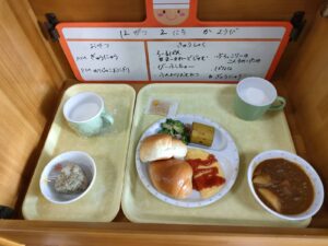 今日の給食☆(こがねい)