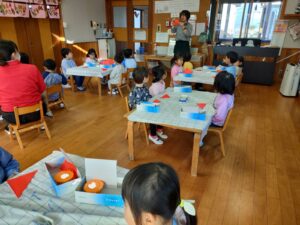 サンタクロースを折りました♪(鈴木)