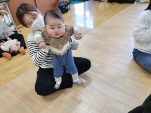 12月12日　リトミック（石崎）