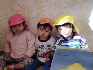 戸外遊び楽しいね（早乙女）