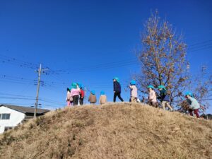 戸外遊びをしたよ☆(関）