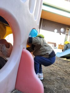 日差しが暖かいですね（江藤）