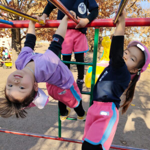 縄跳びで遊んだよ☆