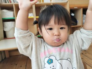 白いひげの（片寄）