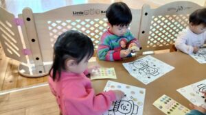 ゆず組シール遊び☆（橋本）