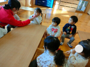 朝の会＆おやつ（直江）