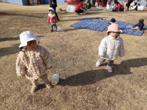 1月19日　凧あげと戸外遊び☆（井上）