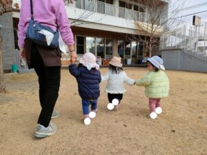 手を繋ごう♪（石川）