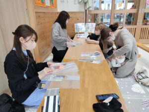 ☆「フォトアルバム作り」☆（青柳）